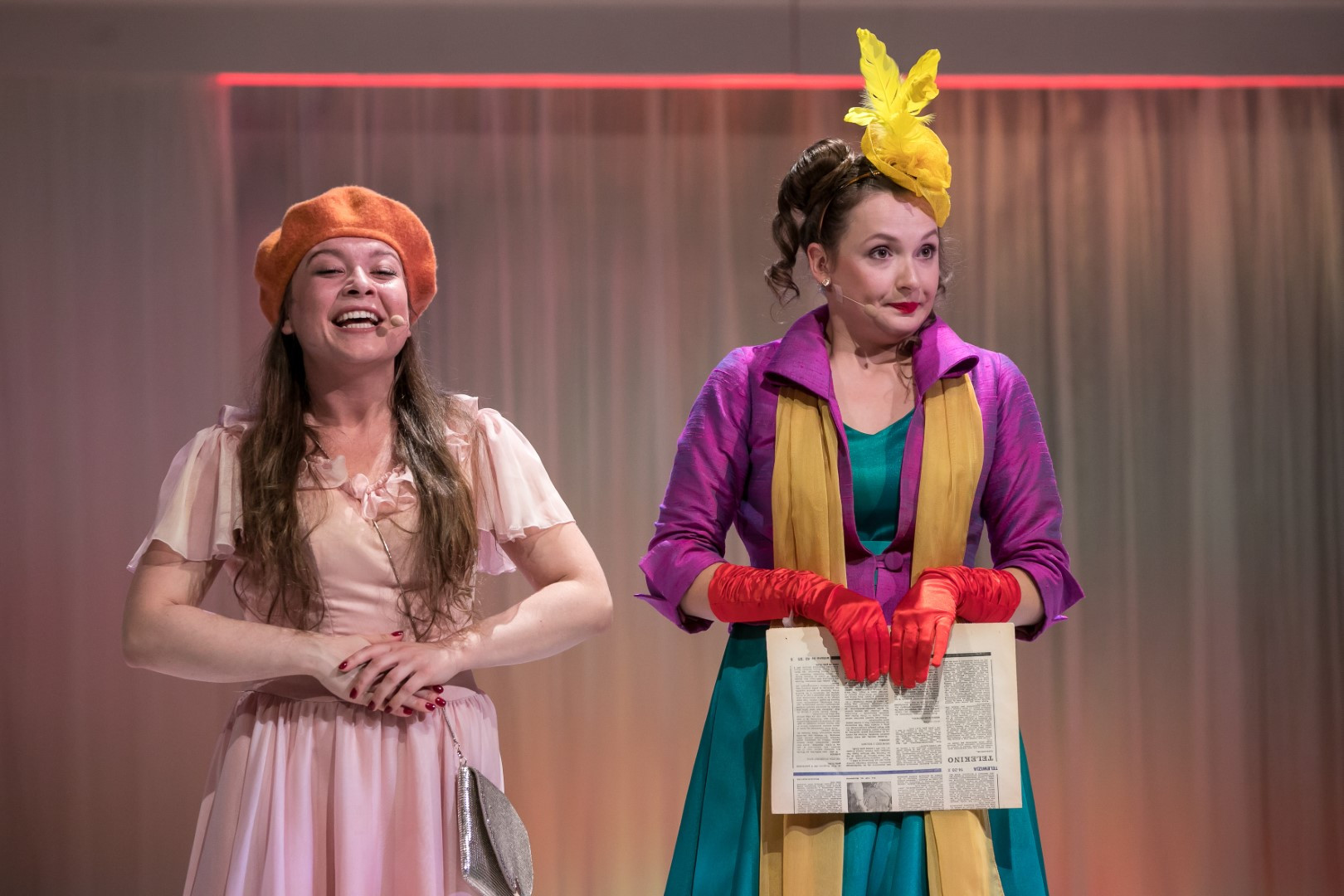 pch-a-szachrajka-w-teatrze-groteska
